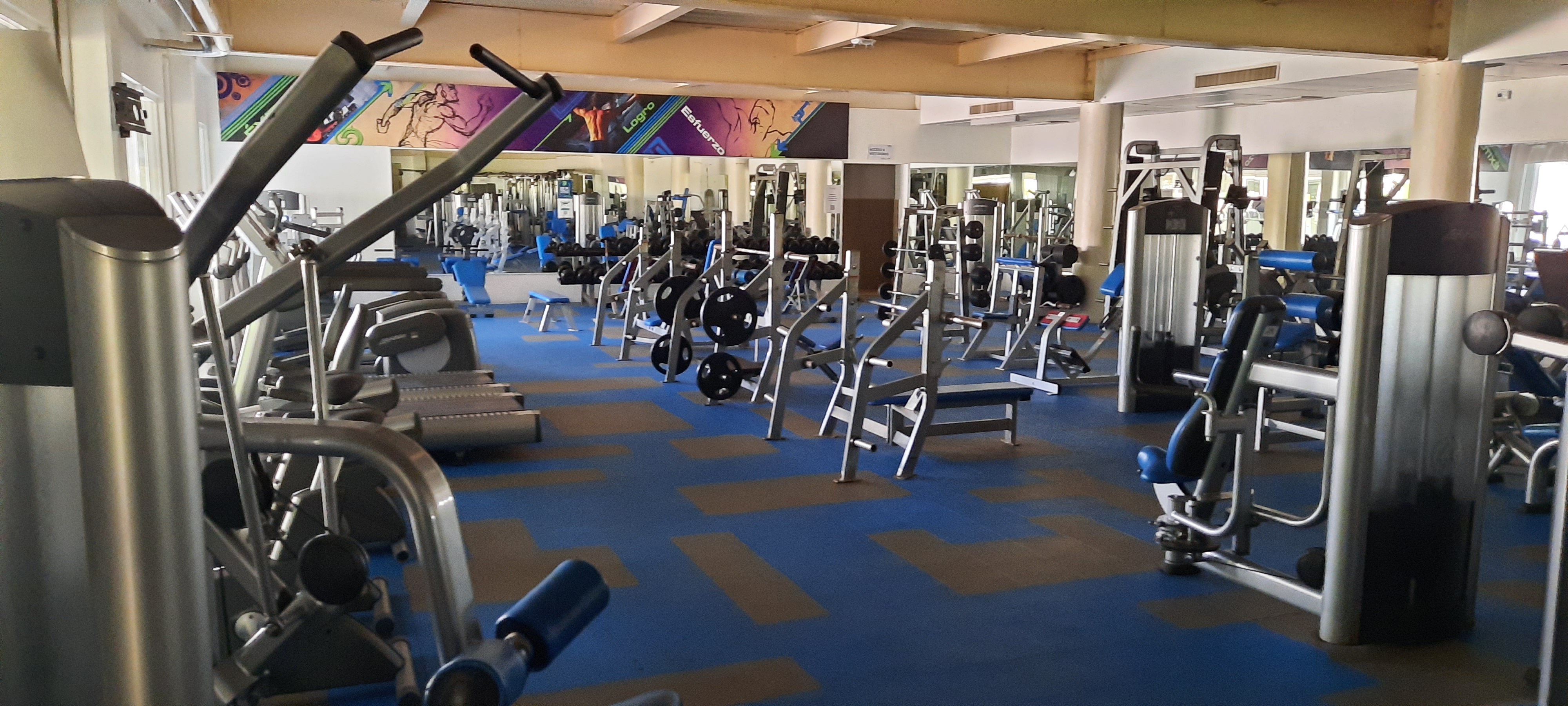 gyms cancun